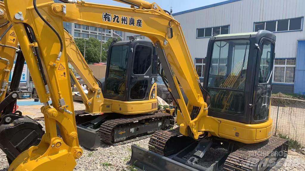 Komatsu PC 40 Гусеничные экскаваторы