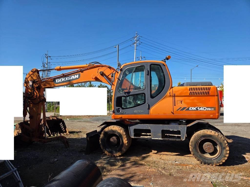 Doosan DX140WACE Колёсные экскаваторы