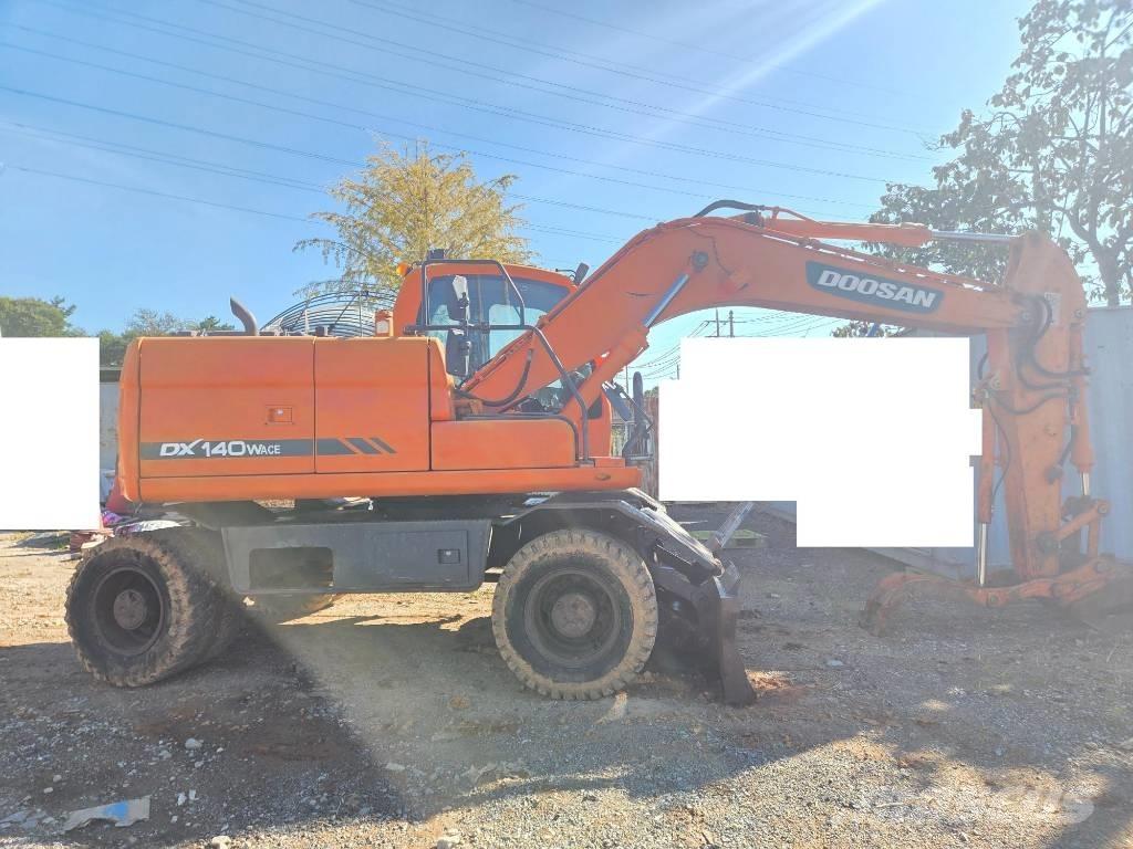 Doosan DX140WACE Колёсные экскаваторы