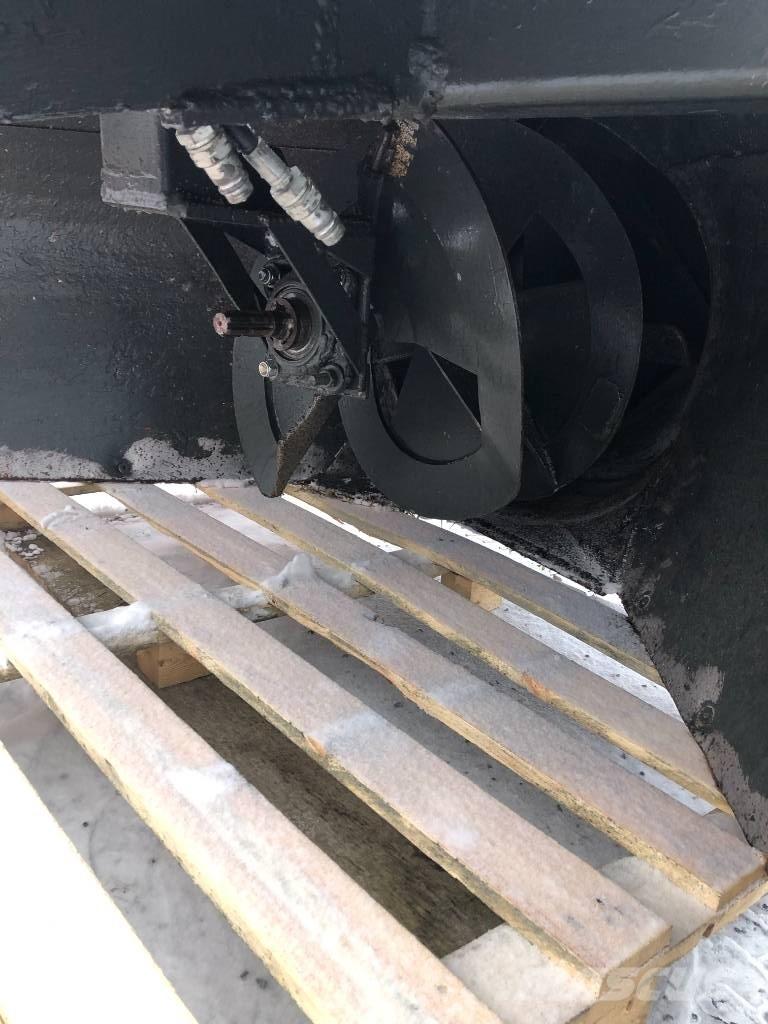 Ala-talkkari AT 260 Снегоуборщики