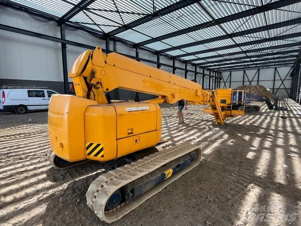 Hitachi HX140B Телескопические подъемники