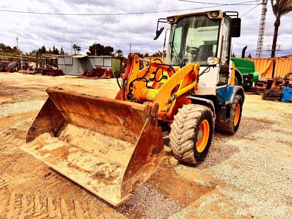 Liebherr L 507 Фронтальные погрузчики