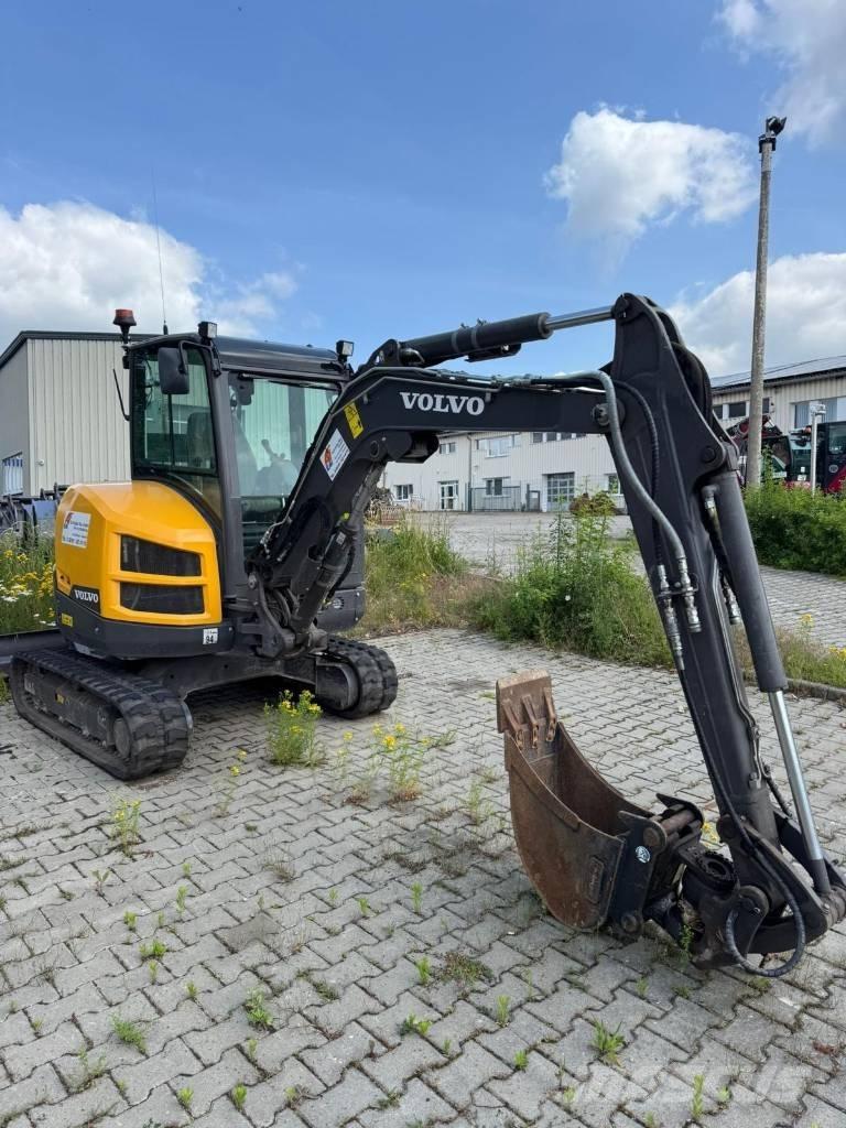 Volvo ECR35D Мини-экскаваторы