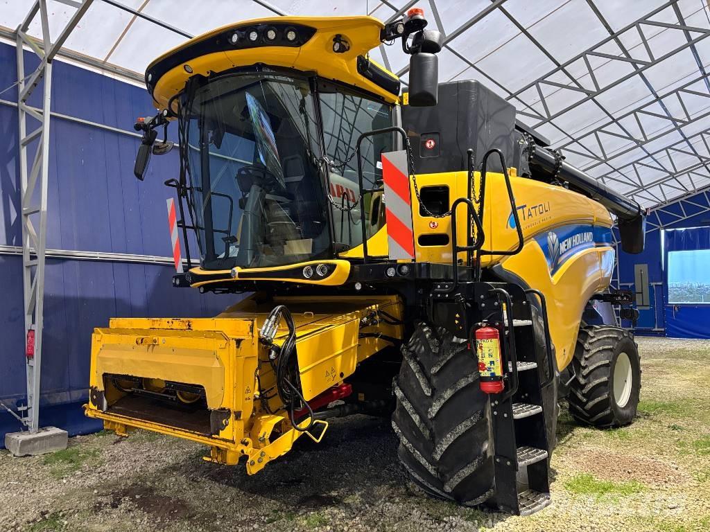 New Holland CX 8.90 Зерноуборочные комбайны