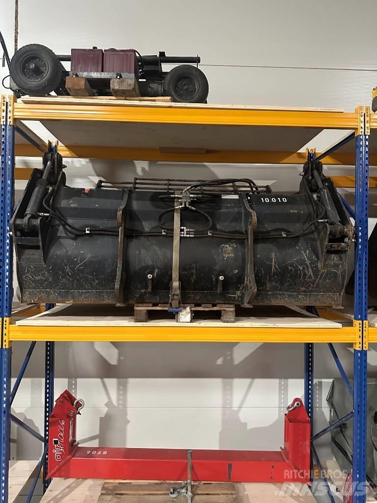Sennebogen 305 Телескопические погрузчики