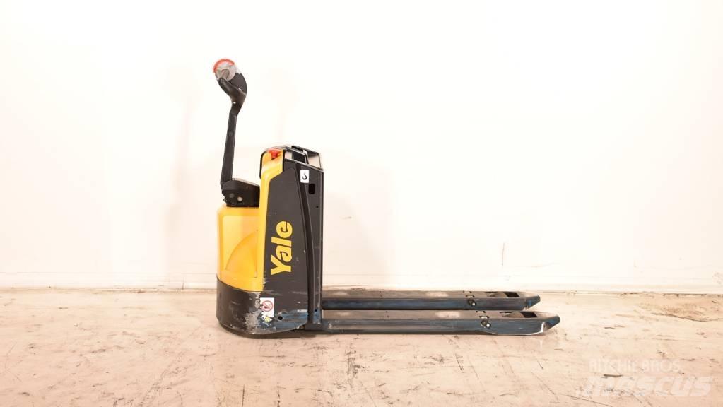 Yale MP 16 Ручные электрические тележки
