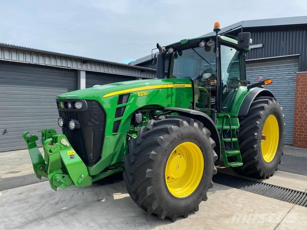 John Deere 8230 ILS Трактора