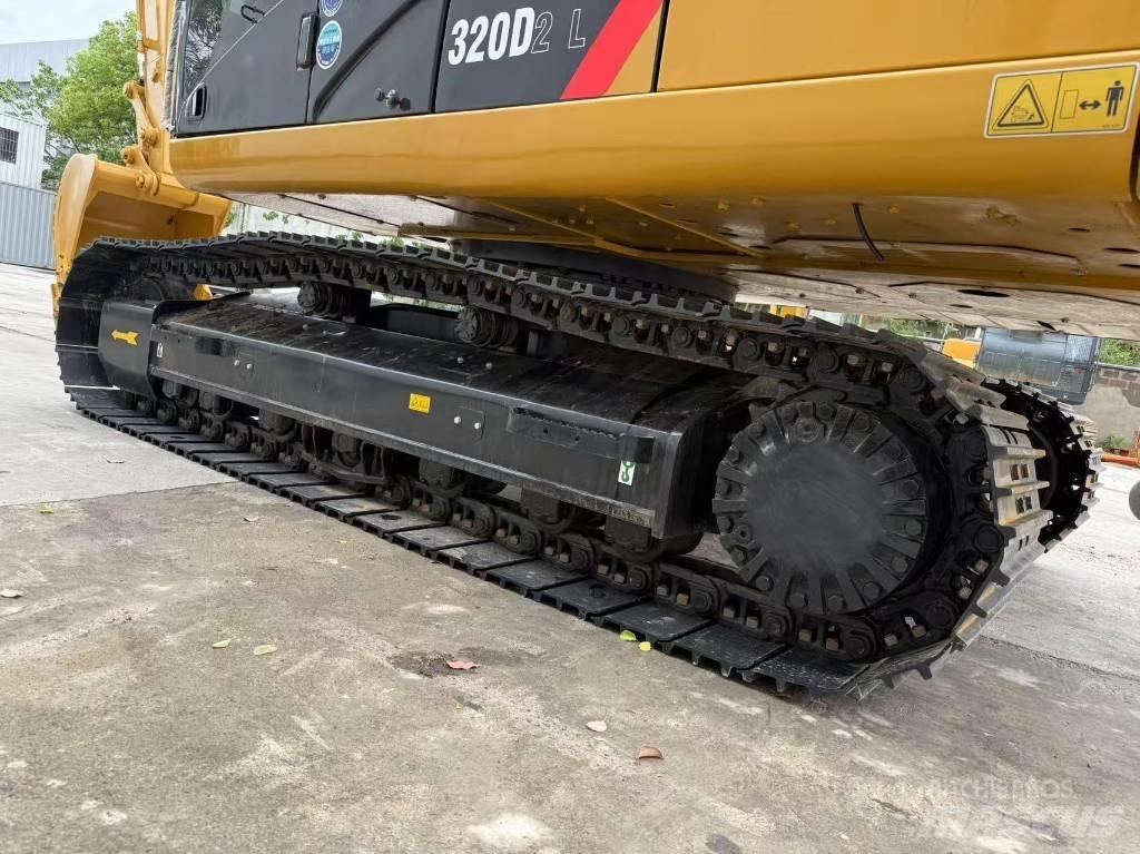 CAT 320 D Гусеничные экскаваторы
