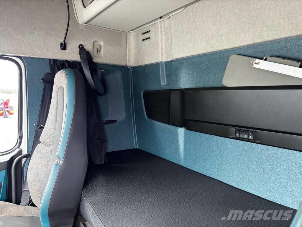 Volvo FM 330 Грузовики-Фургоны