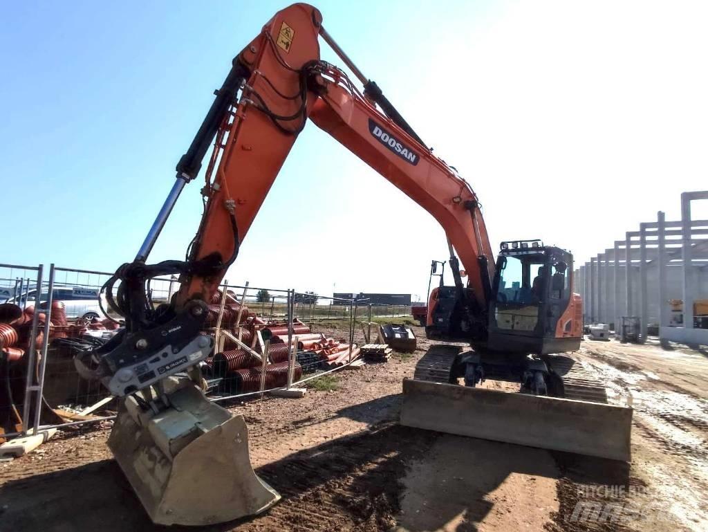 Doosan DX 235 LCR-5 Гусеничные экскаваторы