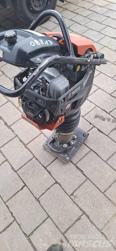 Husqvarna LT 6005 Трамбовщики