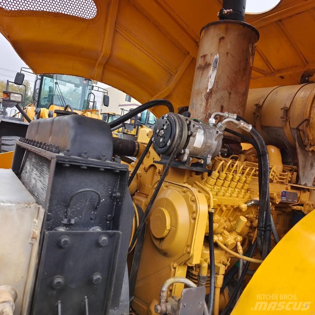 XCMG XS 223 J Грунтовые катки