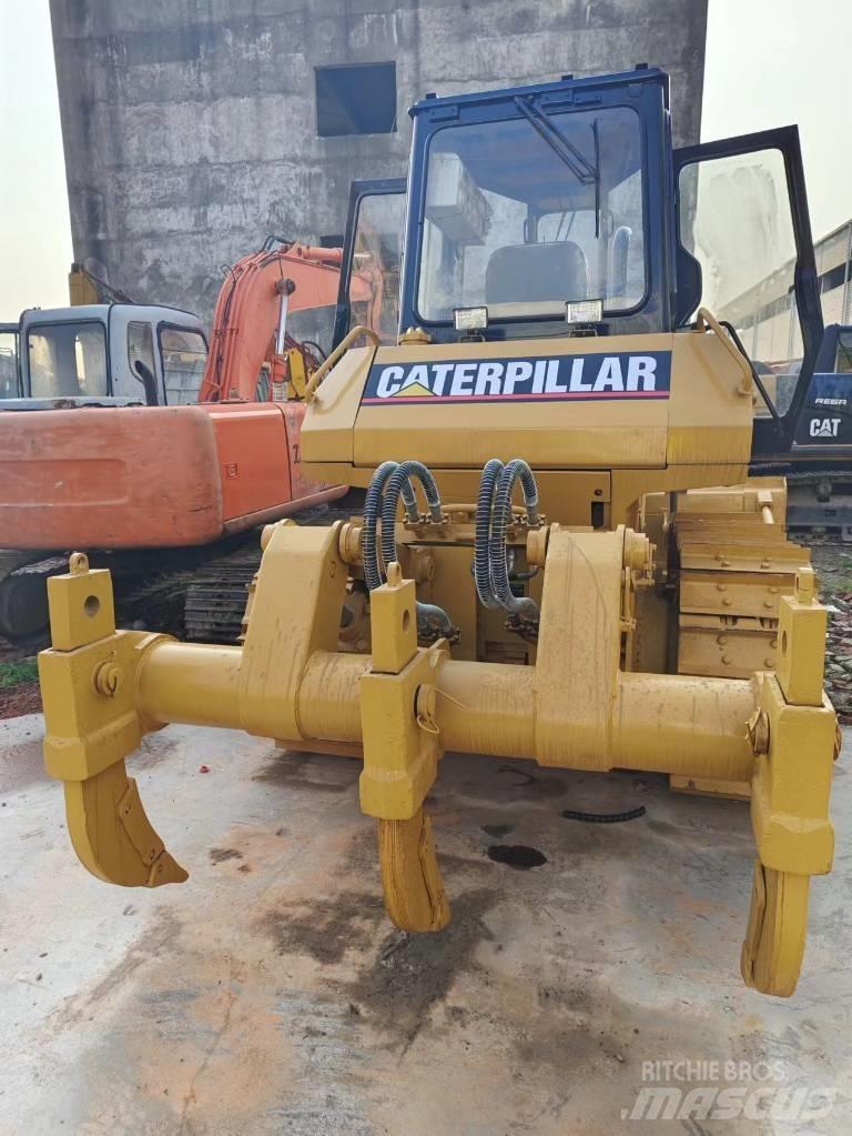 CAT D 6 G Гусеничные бульдозеры