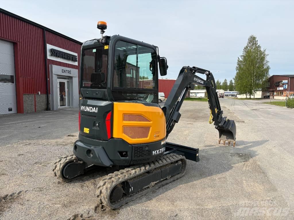 Hyundai HX 25 AZ Мини-экскаваторы