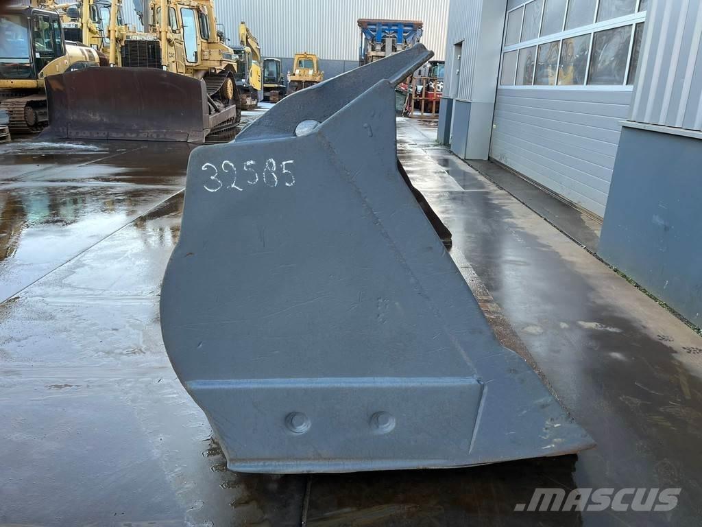 CAT Bucket 950 Ковши