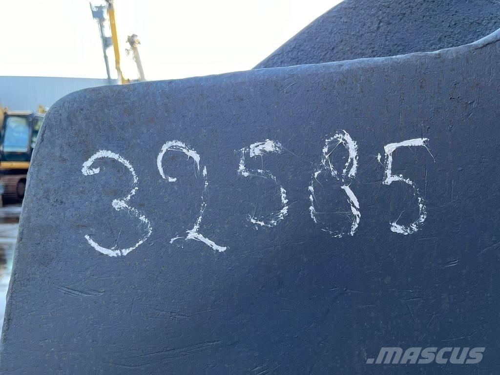 CAT Bucket 950 Ковши