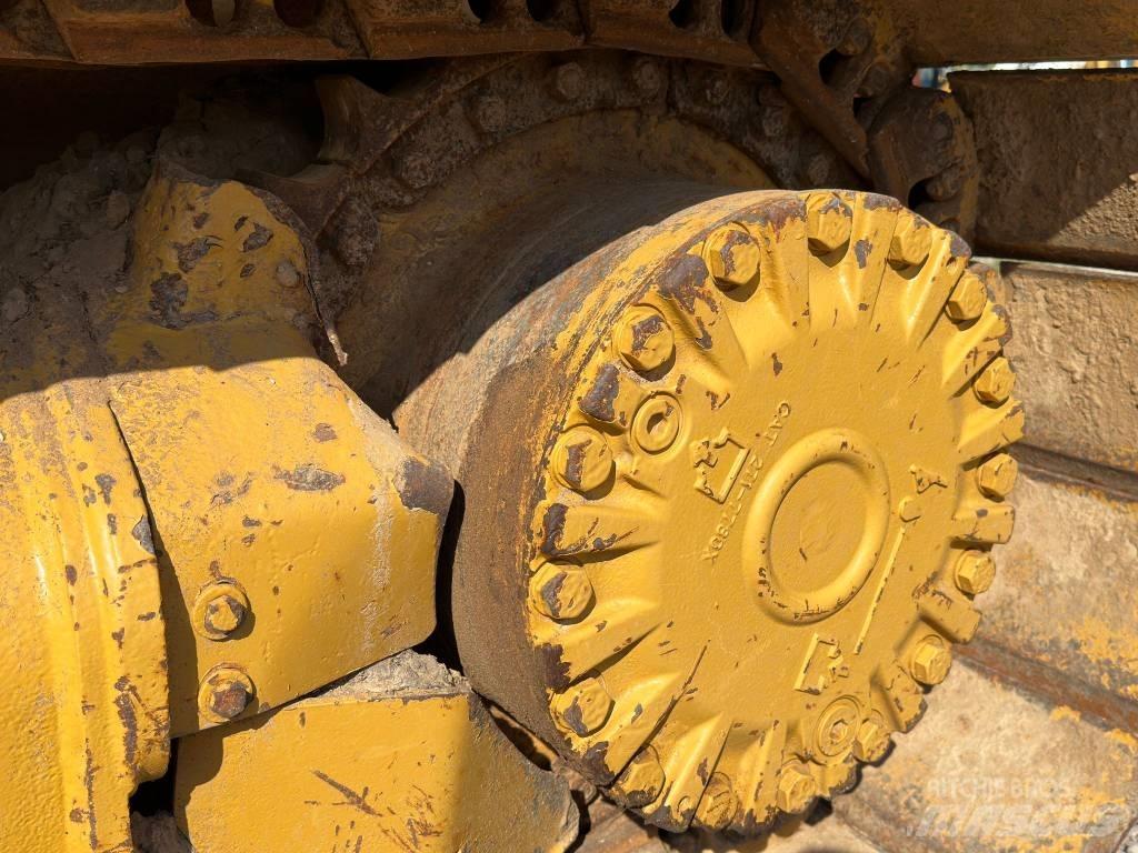 CAT D 5 K LGP Гусеничные бульдозеры