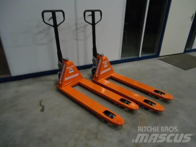 Doosan Pallettruck Ручные гидравлические тележки