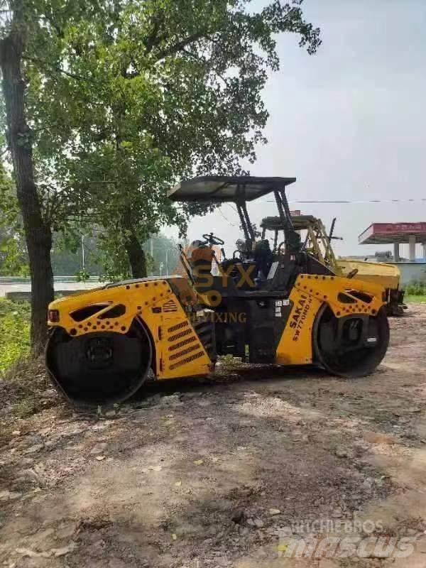 Sakai SW 770 ND Катки тротуарные