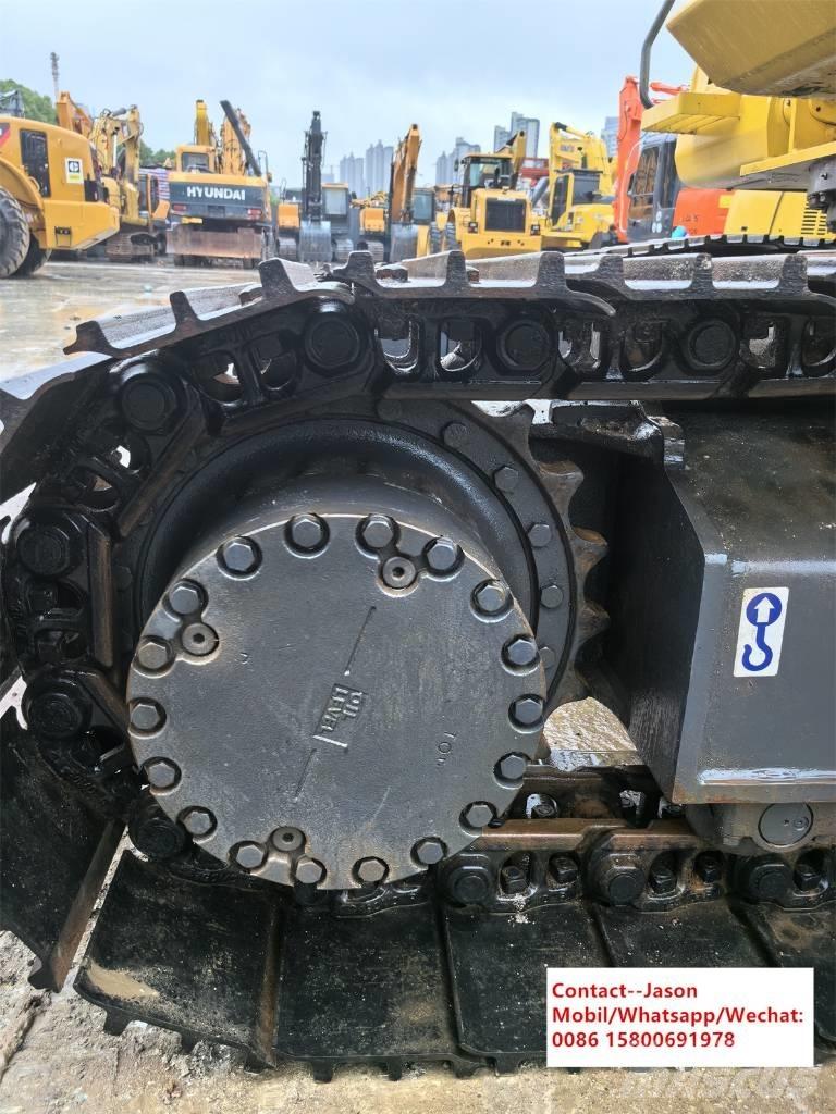 Komatsu PC210 Гусеничные экскаваторы