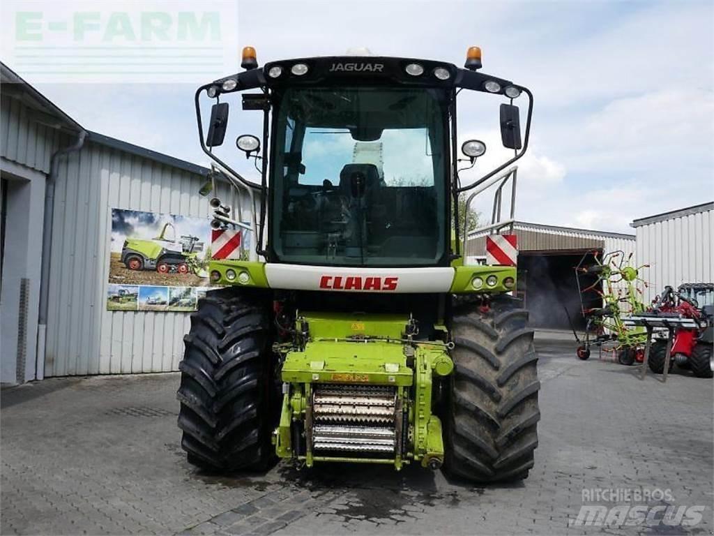 CLAAS jaguar 930 Самоходные кормоуборочные комбайны