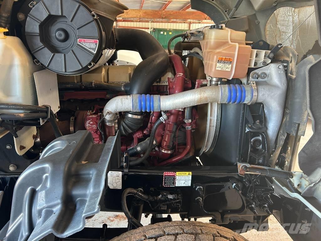 Mack Granite GU 713 Грузовики-Самосвалы