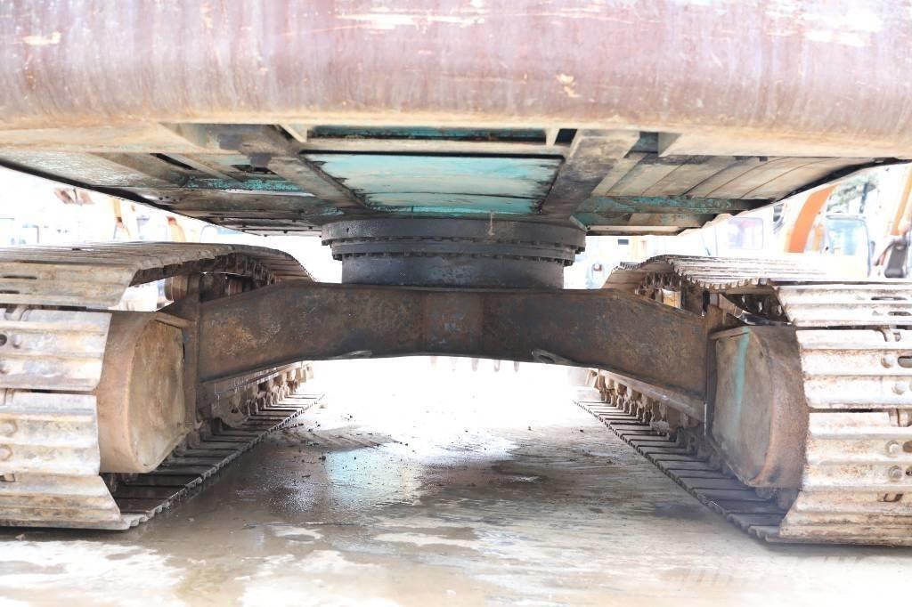 Kobelco SK 200-5 Гусеничные экскаваторы