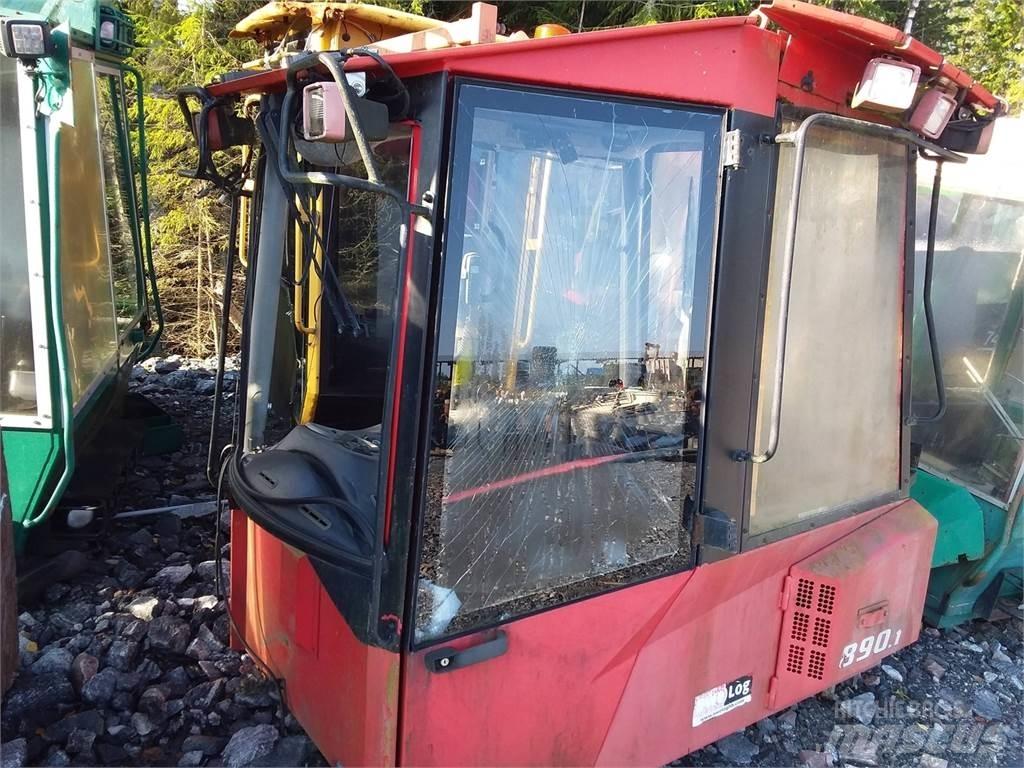 Valmet 890.1 Кабины и интерьер