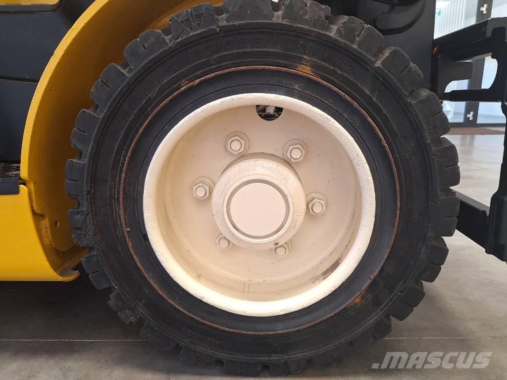 Yale GLP 25 VX Газовые погрузчики