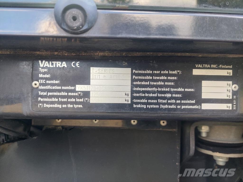 Valtra T 171 H Трактора