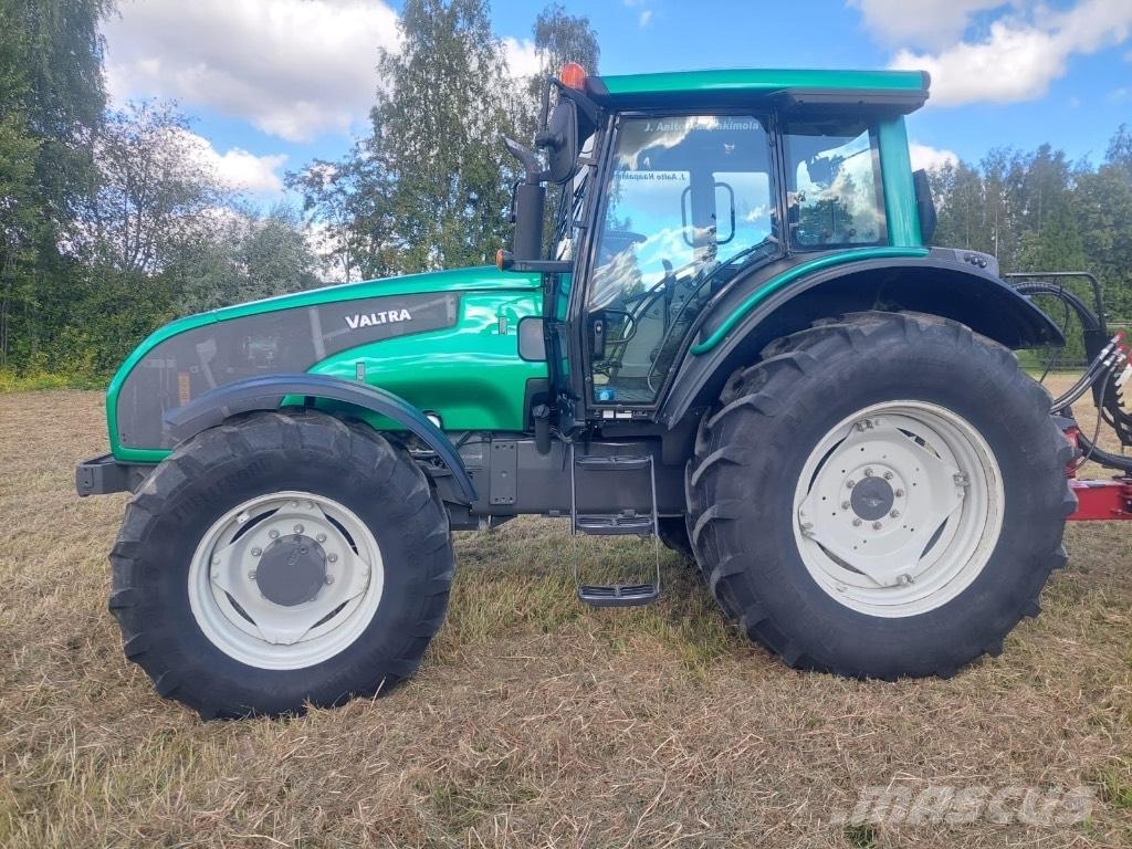 Valtra T 171 H Трактора