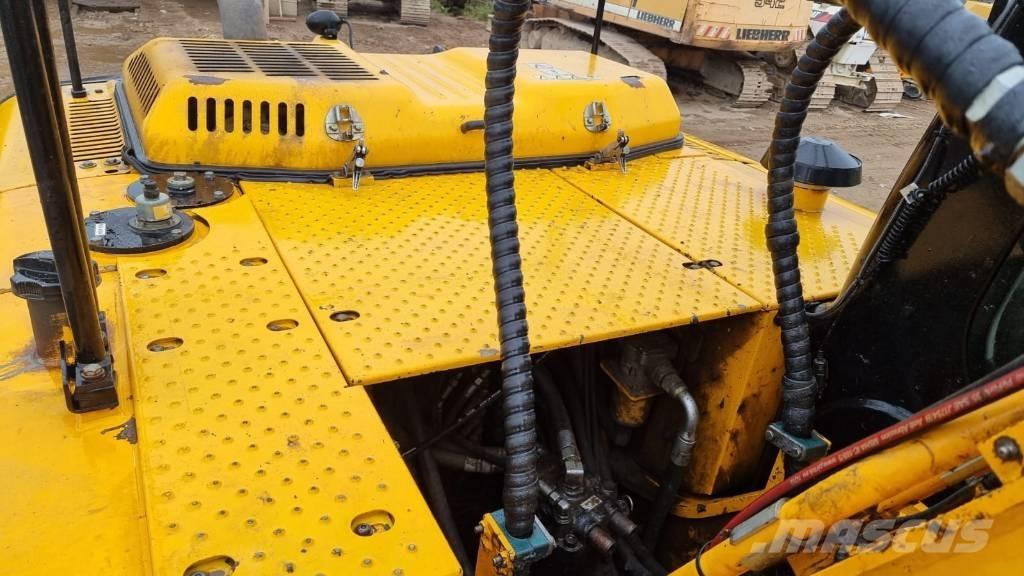 JCB JS 220 LC Гусеничные экскаваторы