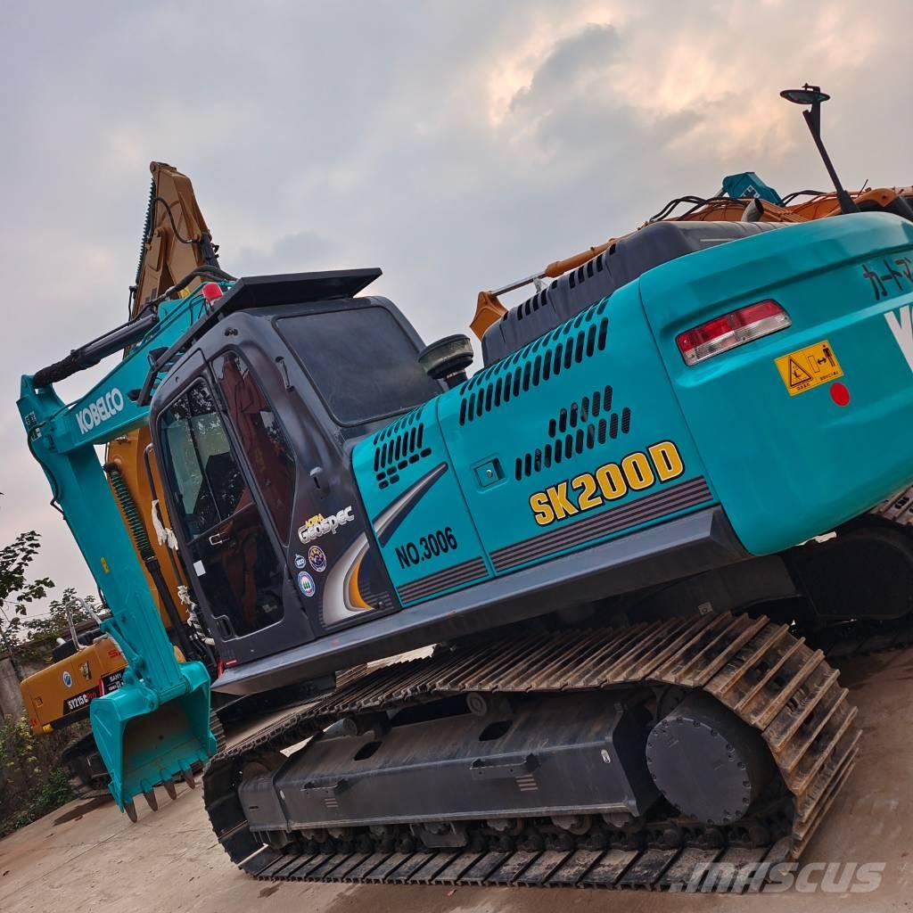 Kobelco SK 200-8 Гусеничные экскаваторы