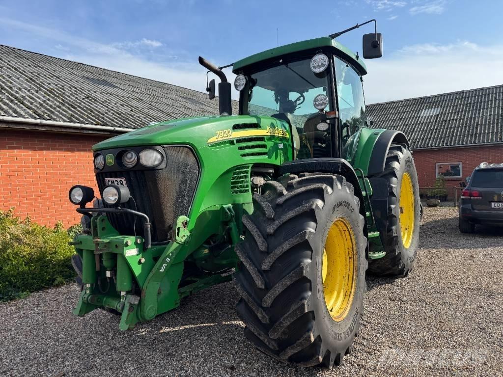 John Deere 7920 Трактора
