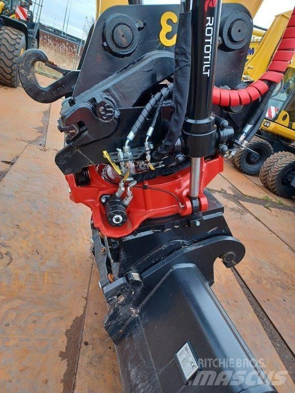 Komatsu PW180-11E0 Колёсные экскаваторы