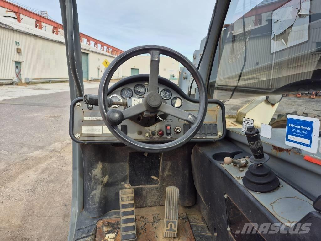 Terex TH0805A Телескопические погрузчики