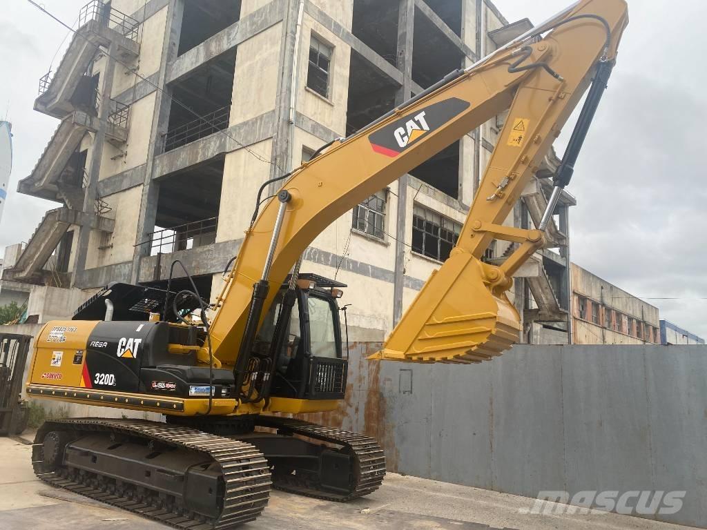 CAT 320 D Гусеничные экскаваторы