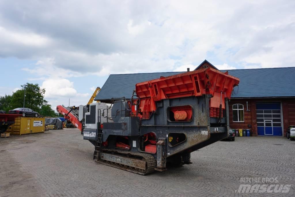 Sandvik QJ 341 Мобильные дробилки