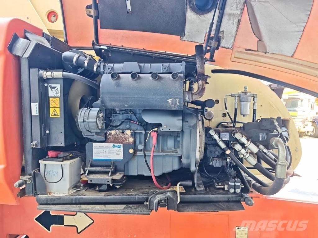 JLG 860 SJ Ножничные подъемники