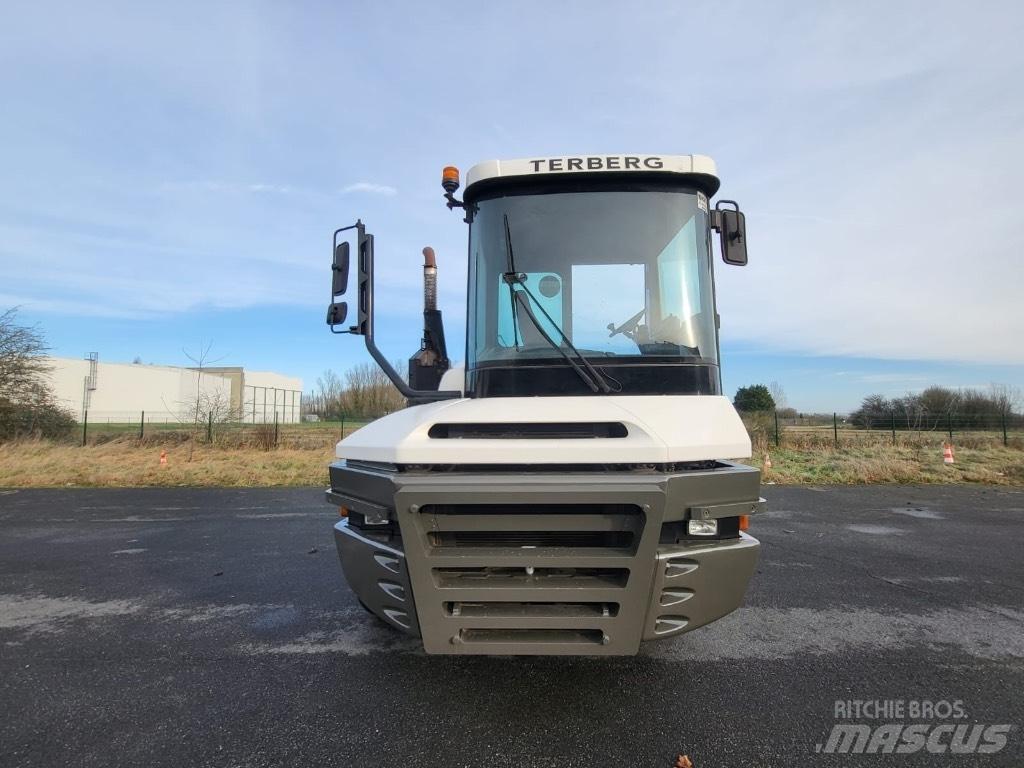 Terberg RT223 Терминальные тягачи