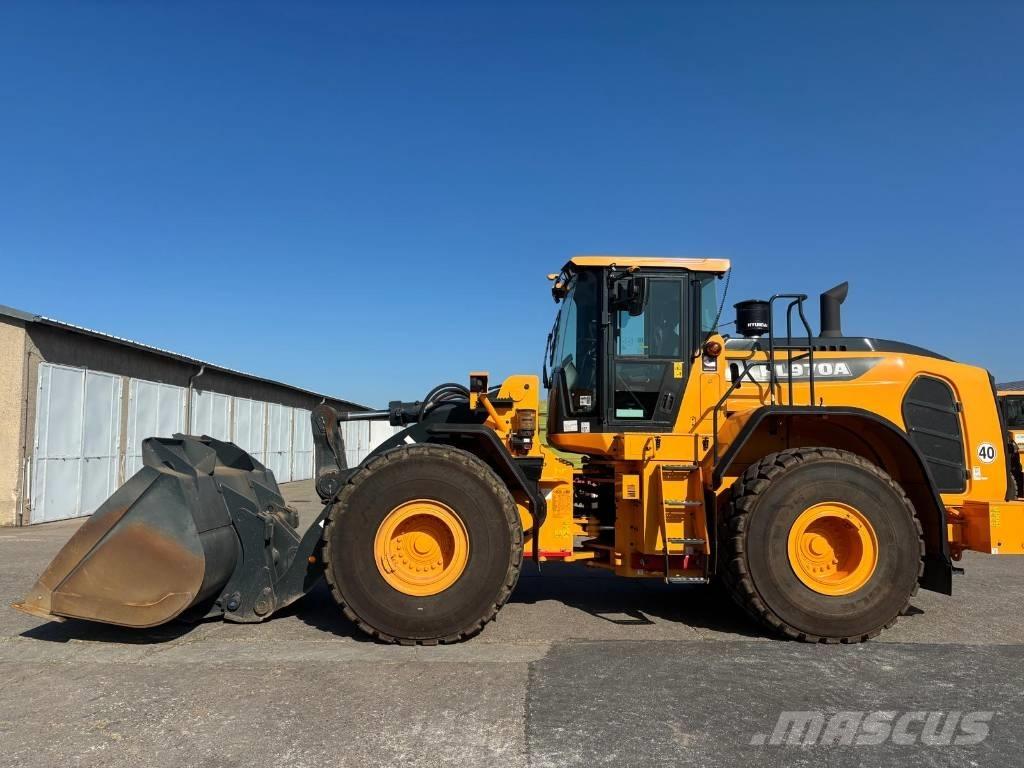 Hyundai HL 970 A Фронтальные погрузчики