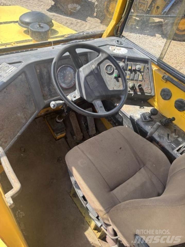 Volvo A20 Мини-самосвалы