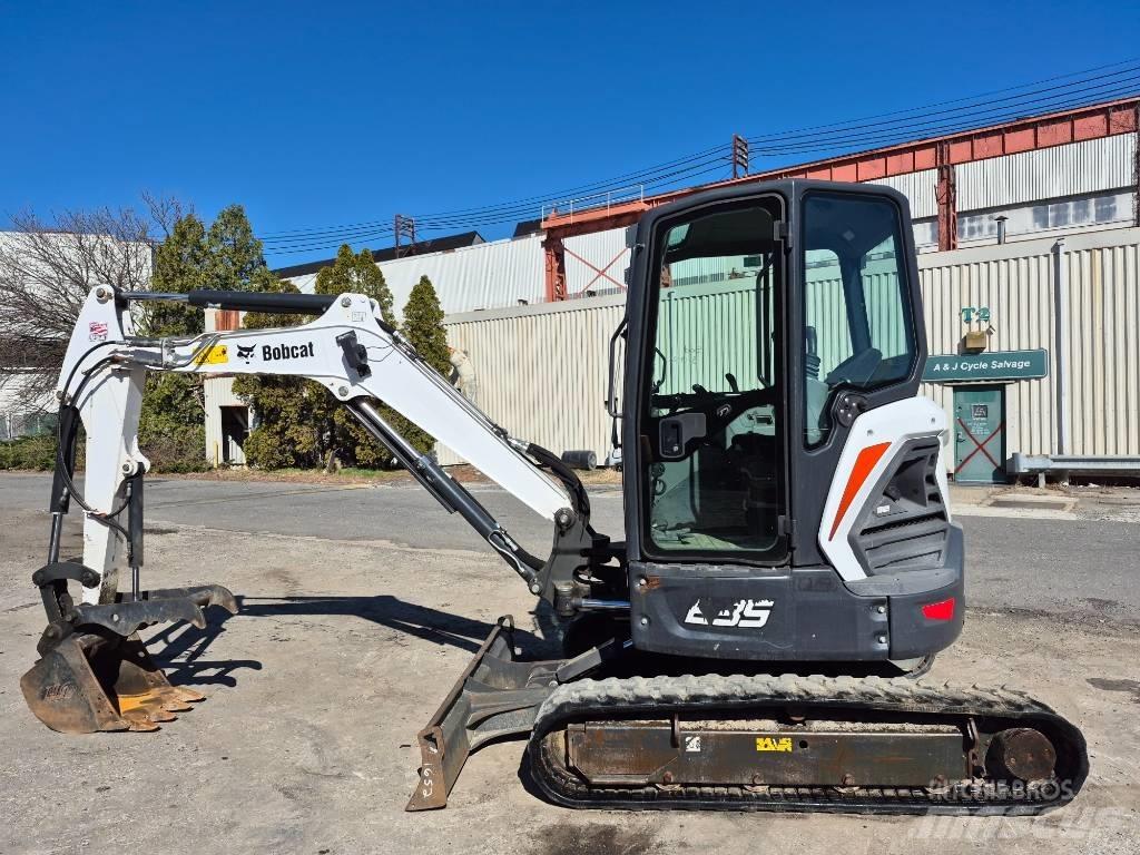 Bobcat E 35i Мини-экскаваторы