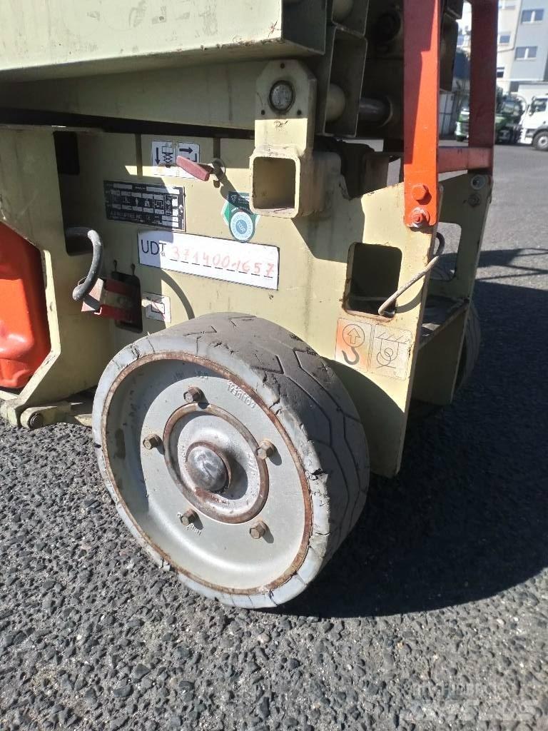 JLG 2030 ES Ножничные подъемники