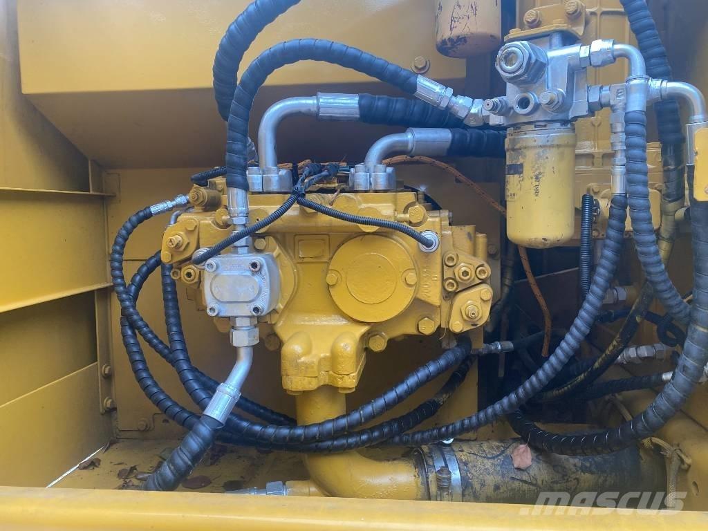 CAT 320 C L Гусеничные экскаваторы