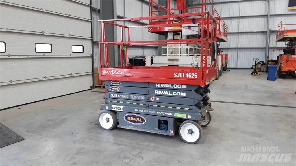 SkyJack SJIII4626 Ножничные подъемники