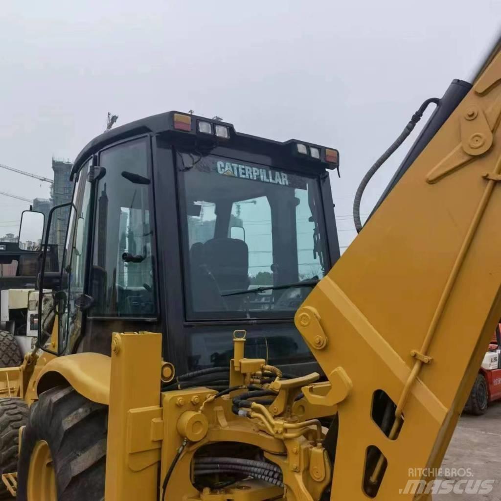 CAT 420 F Экскаваторы-погрузчики