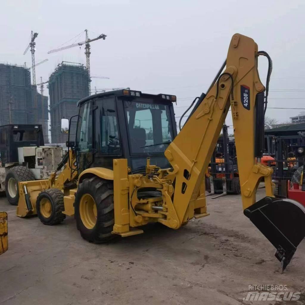 CAT 420 F Экскаваторы-погрузчики