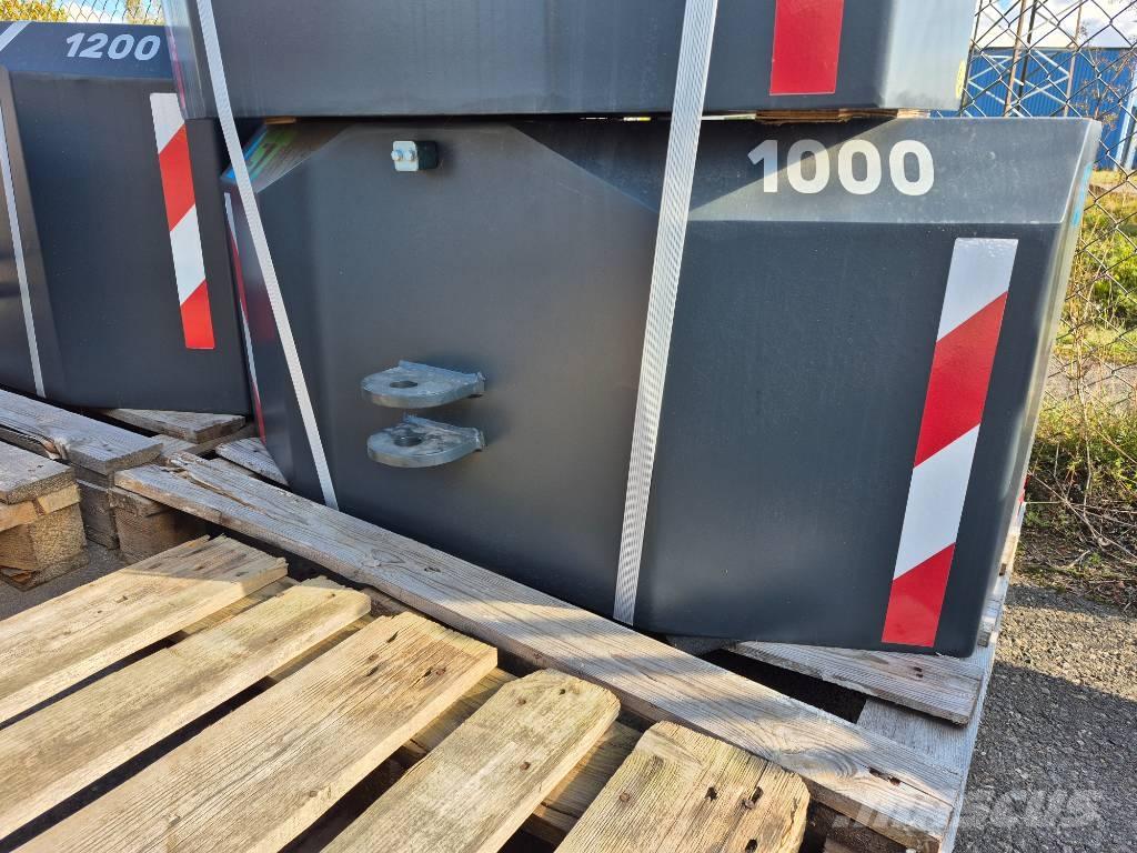 LST Frontvikt 1000kg Сельхозтехника - Другие
