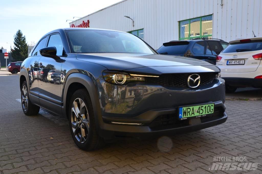 Mazda MX-30 Легковые автомобили